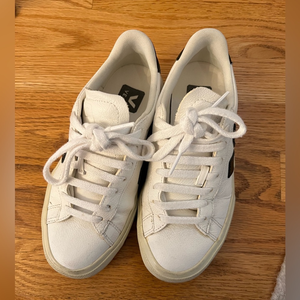 VEJA sneakers
